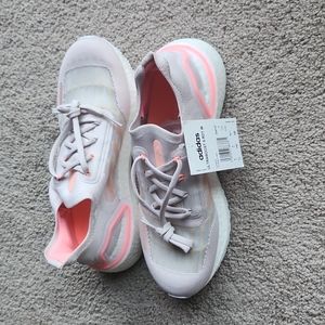 Adidas ultraboosts new size 7.5